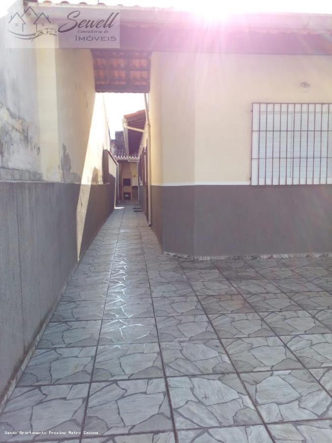 Casa para Venda em Itanhaém, Itanhaém, 2 dormitórios, 1 banheiro, 2 vagas